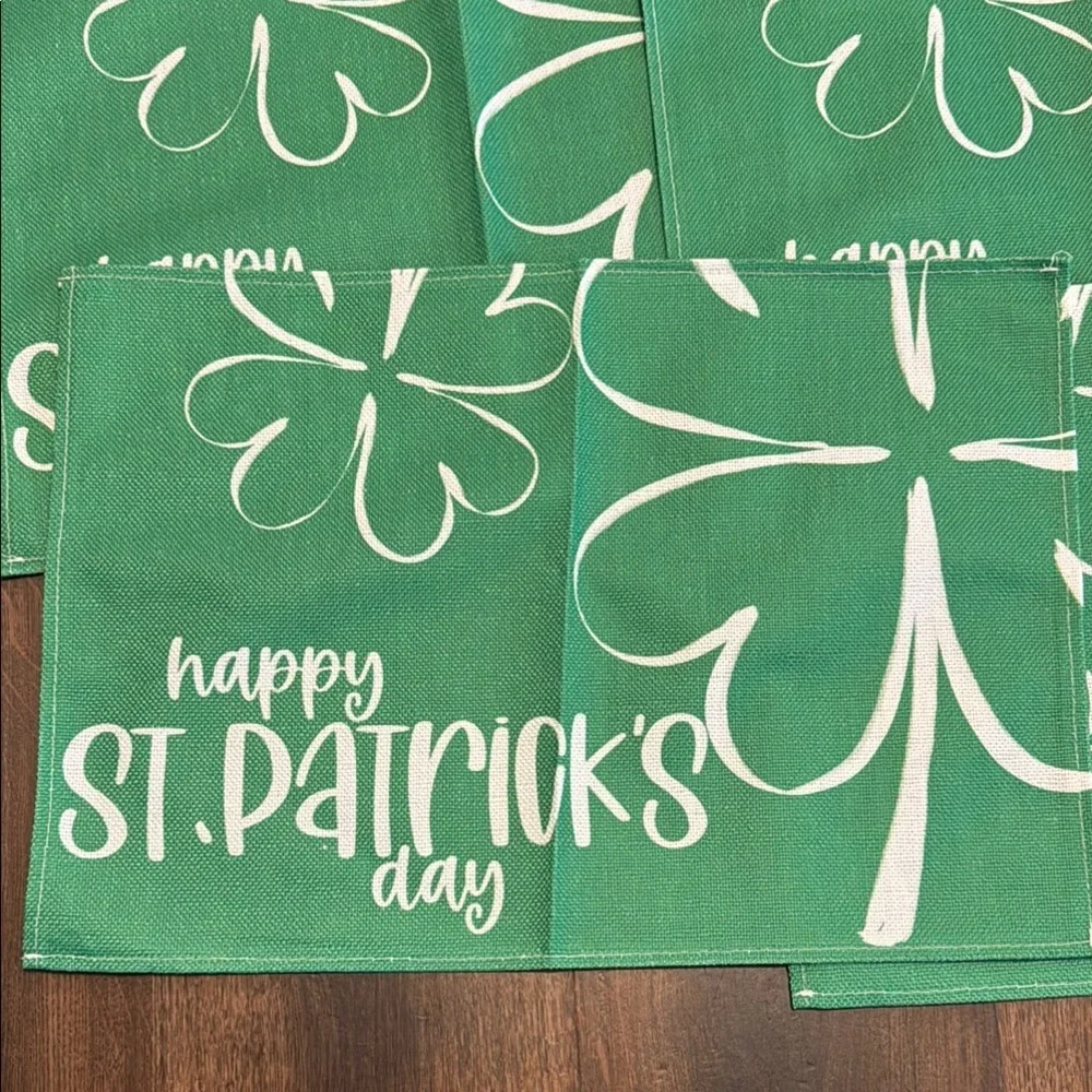 Happy St. Patrick's Day Green and White Shamrock Table Linen Place Mats NWT